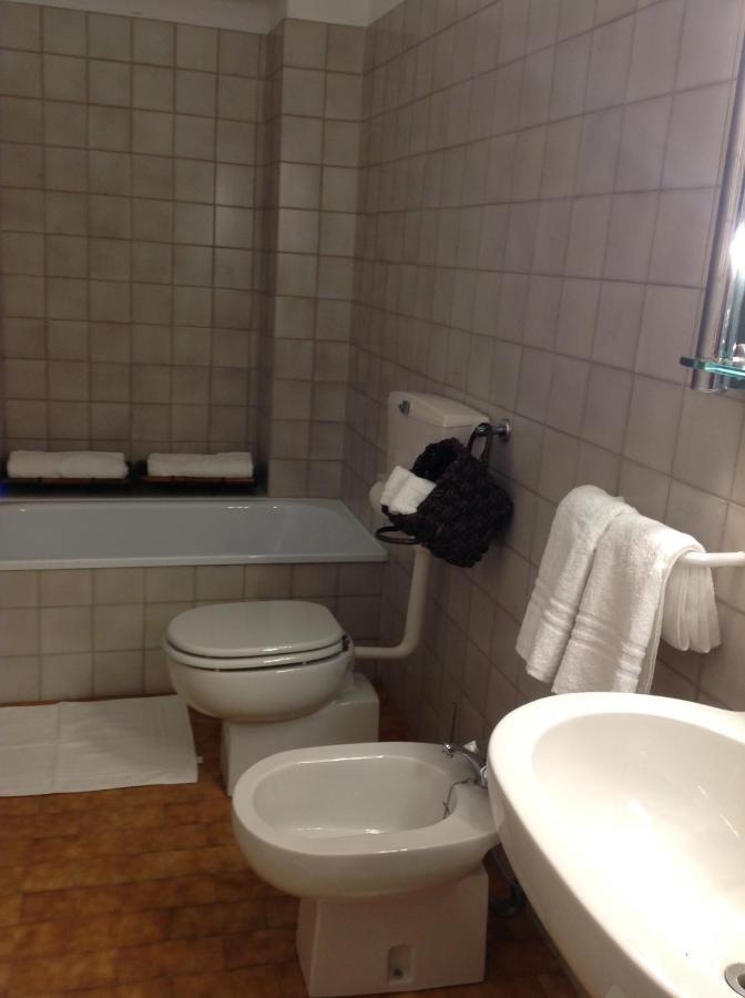 Magnolia Bed & Breakfast Casale Monferrato Dış mekan fotoğraf